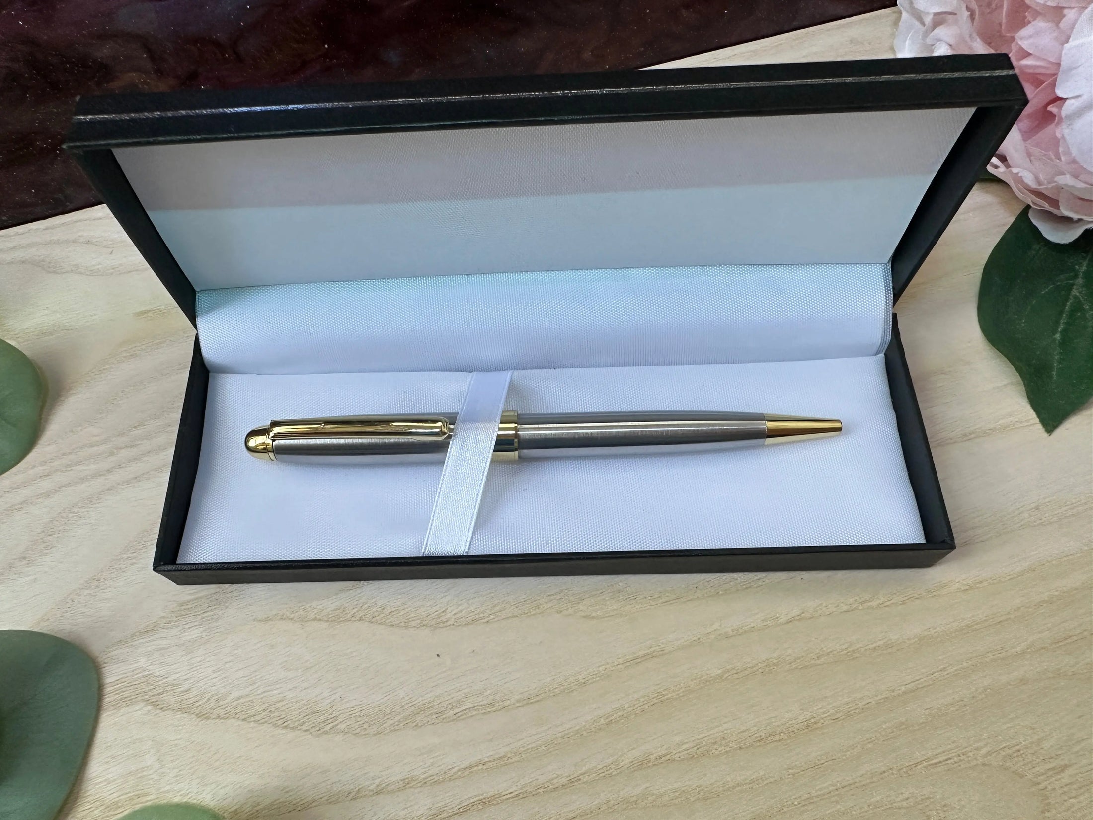 Personalized Silver & Gold Ballpoint Pens – Custom Engraved Gift Set for Business, Office & Special Occasions Krevana Personalized Silver & Gold Ballpoint Pens – Custom Engraved Gift Set for Business, Office & Special Occasions