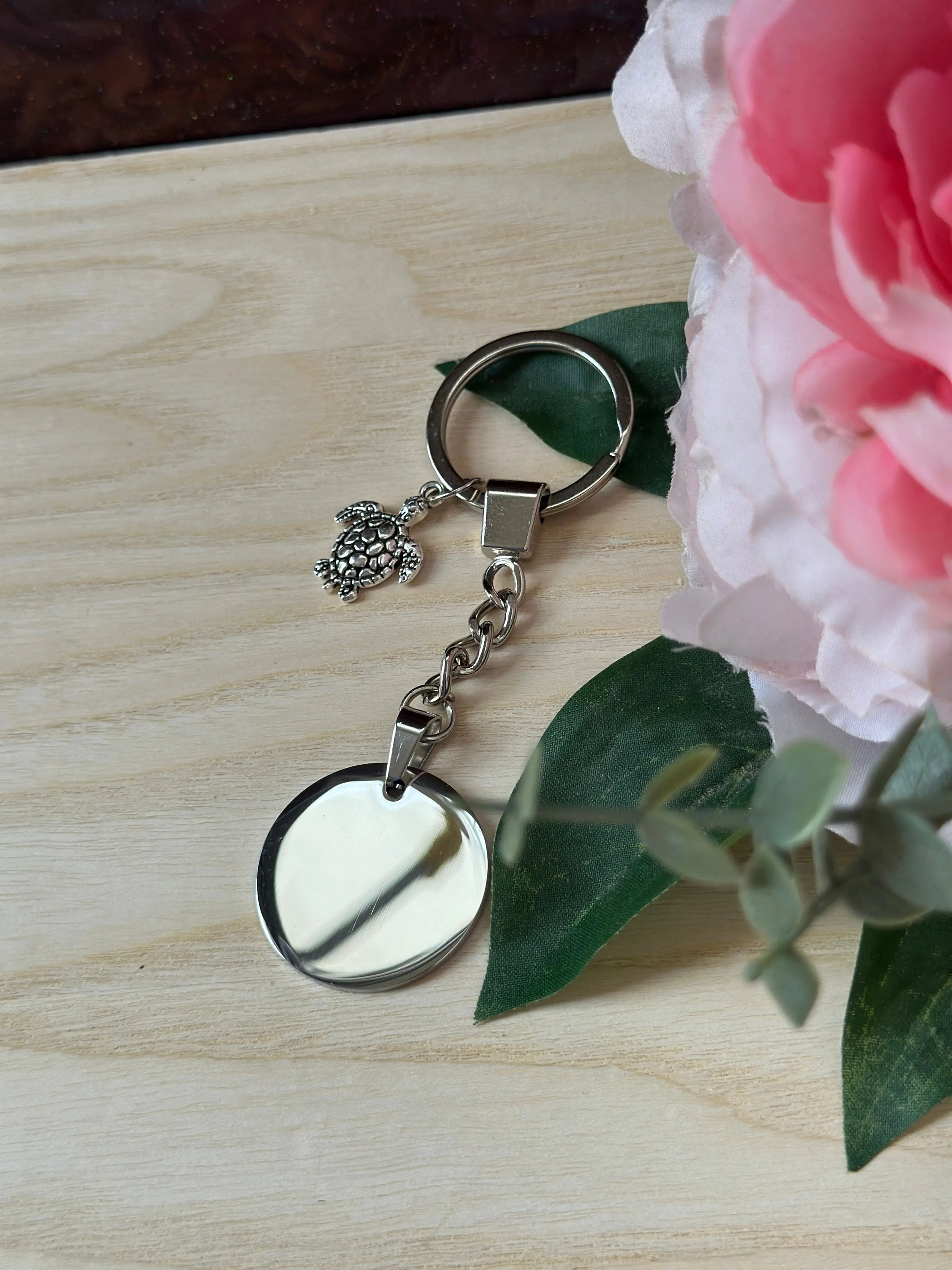 Personalised Stainless Steel Keychain – Custom Engraved Keyring with Sea Life Charms, Add Name, Date or Event Krevana Personalised Stainless Steel Keychain – Custom Engraved Keyring with Sea Life Charms, Add Name, Date or Event