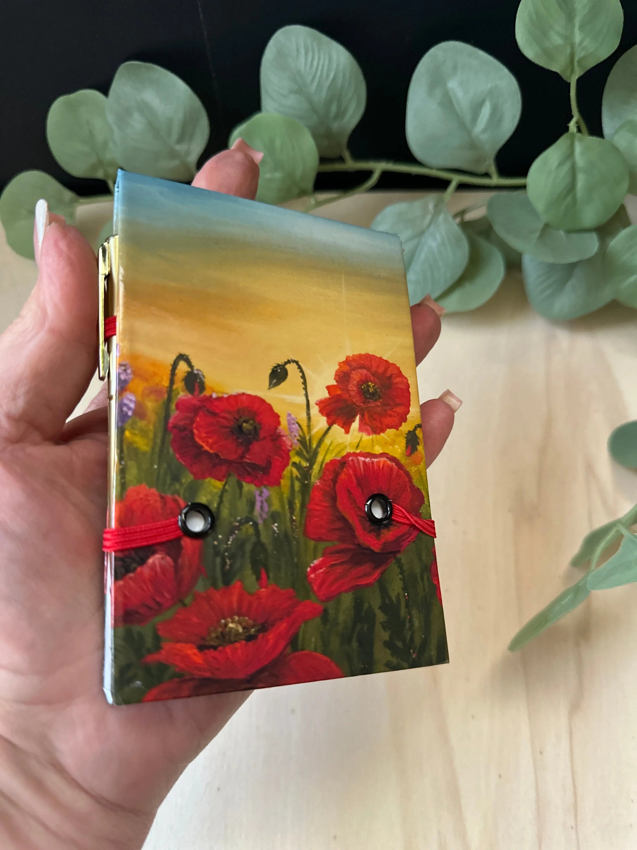 Poppy Art  Notepad Holder | Motivational Quote, Refillable Notepad, Pen Set UK Krevana Poppy Art  Notepad Holder | Motivational Quote, Refillable Notepad, Pen Set UK