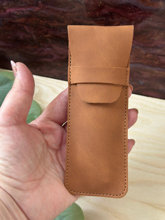 Personalized PU Leather Pen Case – Custom Engraved Brown Pen Holder Sleeve for Ballpoint, Fountain & Signature Pens Krevana Personalized PU Leather Pen Case – Custom Engraved Brown Pen Holder Sleeve for Ballpoint, Fountain & Signature Pens