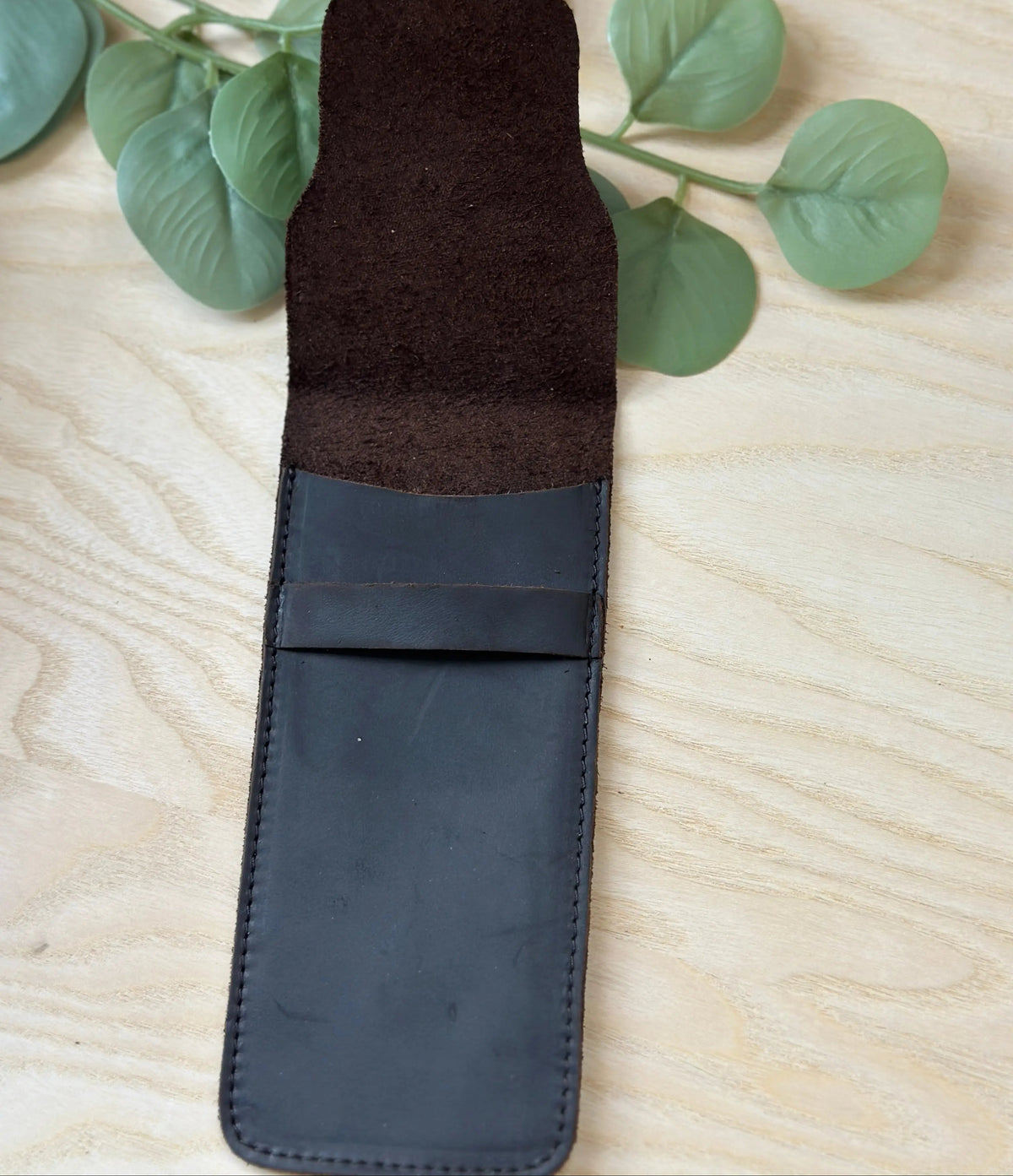 Personalised Genuine Leather Pen Holder & Pencil Case – Custom Engraved Classic Brown Sleeve for Fountain, Ballpoint & Signature Pens, Perfect Gift for Students & Professionals Krevana Personalised Genuine Leather Pen Holder & Pencil Case – Custom Engraved Classic Brown Sleeve for Fountain, Ballpoint & Signature Pens, Perfect Gift for Students & Professionals
