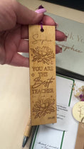 Load and play video in Gallery viewer, Personalised Teacher Gift Set | Engraved Wooden Bookmark Pen Box | Thank You Teacher Gift | End of Term Gift for Teacher 2026

